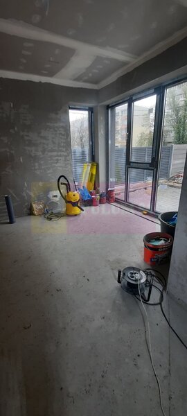 6 Case individuale la vanzare, 4 camere, in zona bd 1Decembrie 1918