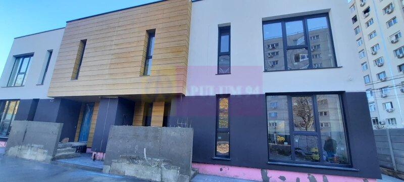 6 Case individuale la vanzare, 4 camere, in zona bd 1Decembrie 1918