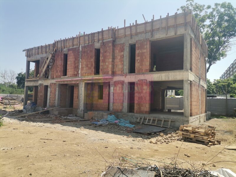 Vanzare casa/vila noua 2026 individuala zona 1Decembrie 1918-Auchan